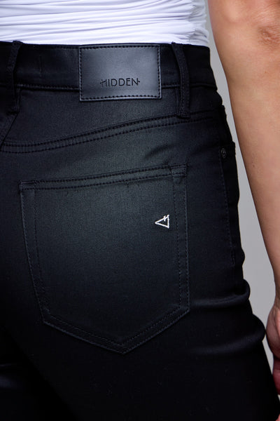 Hidden Black Coated Clean Dad Jean