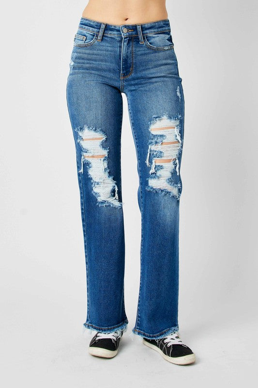 Judy Blue MR Distressed Dad Jean