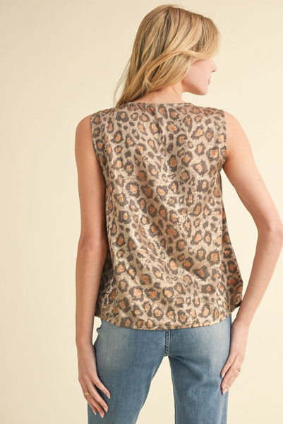 On The Hunt Top