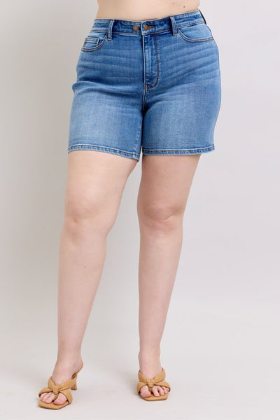 Judy Blue 2 Button Mid Length Dad Shorts