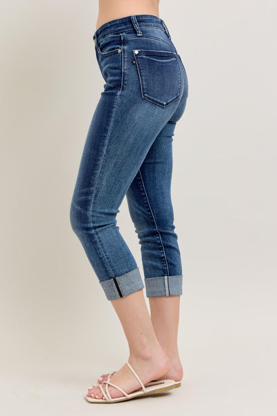 Judy Blue Mid Rise Cuffed Capri
