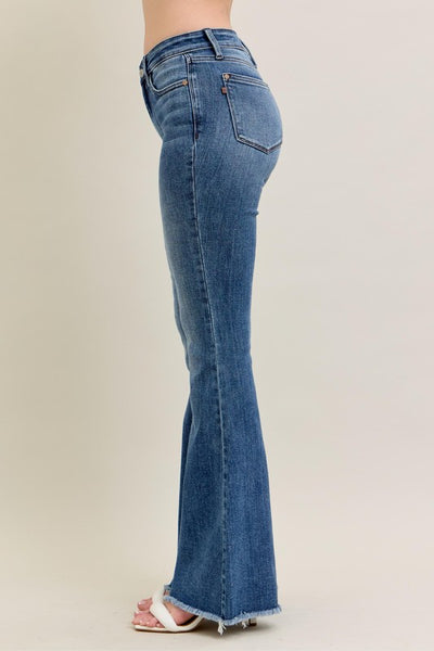 Judy Blue MR Vintage Wash Flare With Destroy And Fray Hem Jean