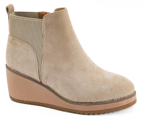 Corkys "Apple Sauced" Bootie
