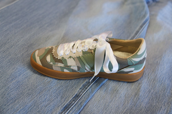 Dixie Camo Sneaker by Mi,iM