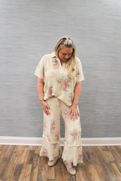 Spring Flowers Bring Happiness Pant