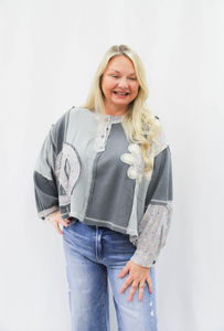 Peace & Flowers Top