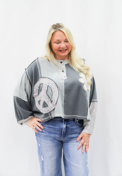 Peace & Flowers Top