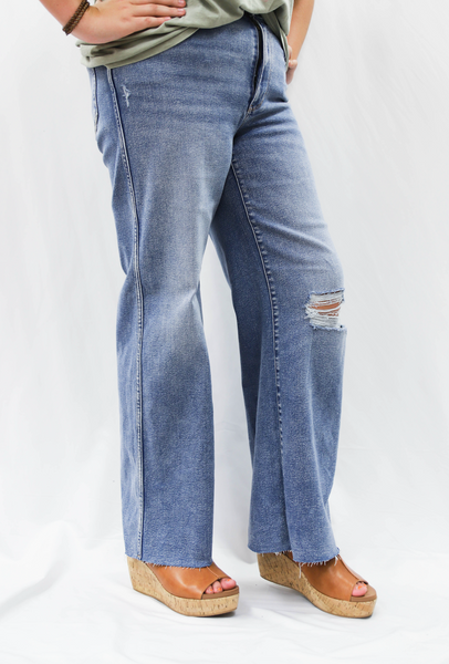 Judy Blue Vintage Wash Wide Leg with Destroy