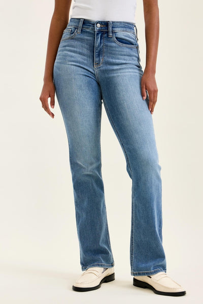 Judy Blue Core HW Classic Contrast Wash Bootcut Jeans