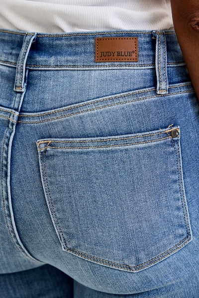 Judy Blue Core HW Classic Contrast Wash Bootcut Jeans