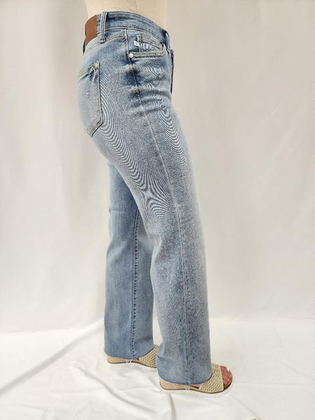 Judy Blue V Front Straight Fit Jean
